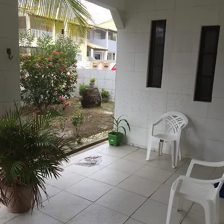 Linda Casa Na Praia Do Flamengo Salvador Exterior photo